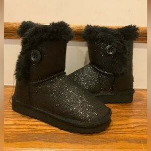 Black Faux Fur Glitter Weestep Little Girl Size 11 Boots Brand new but no box